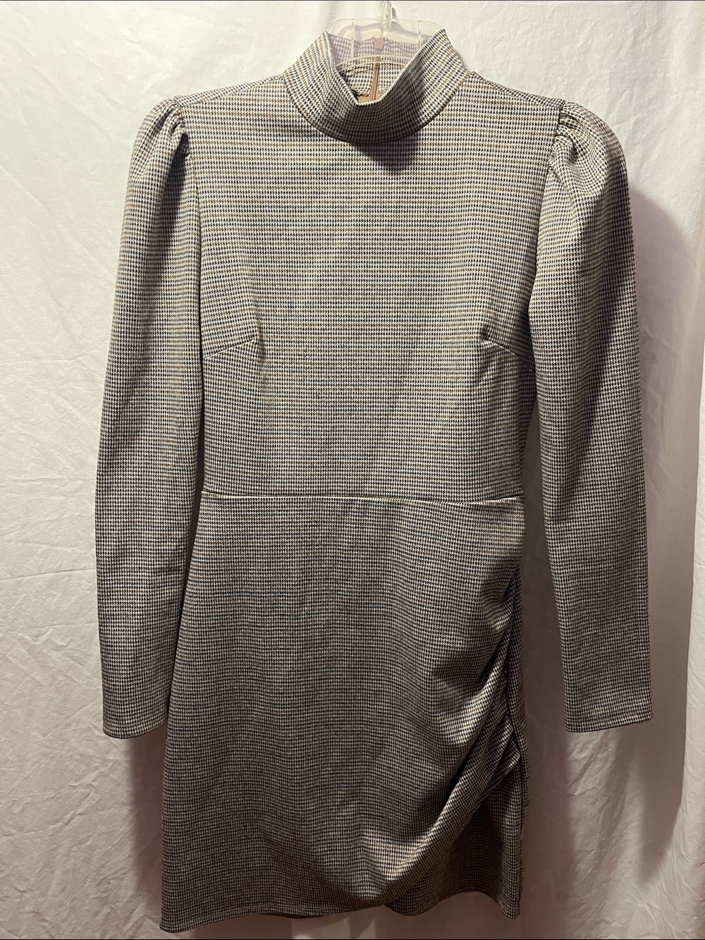 Forever 21 Black and White Houndstooth Turtleneck Long-Sleeve Mini Dress